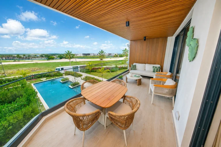 Golf view Pool Gym 5 min to beach Cap Cana
