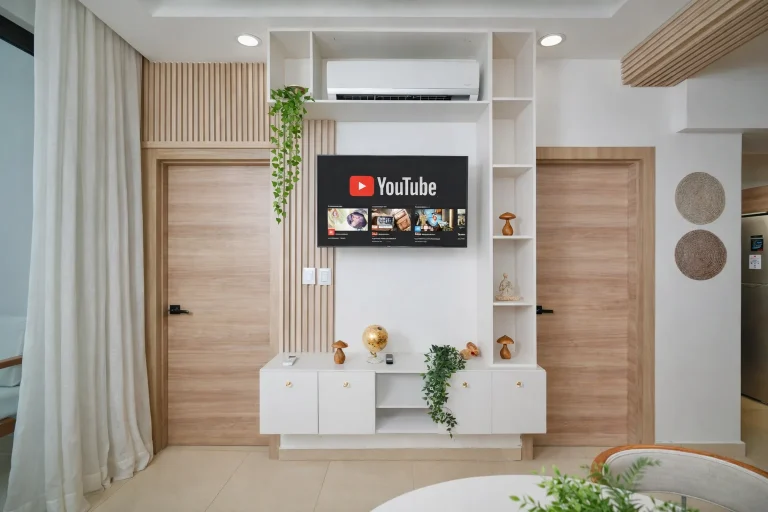 Cozy 1BR Private Balcony • Pool, Gym & Beaches — foto 5