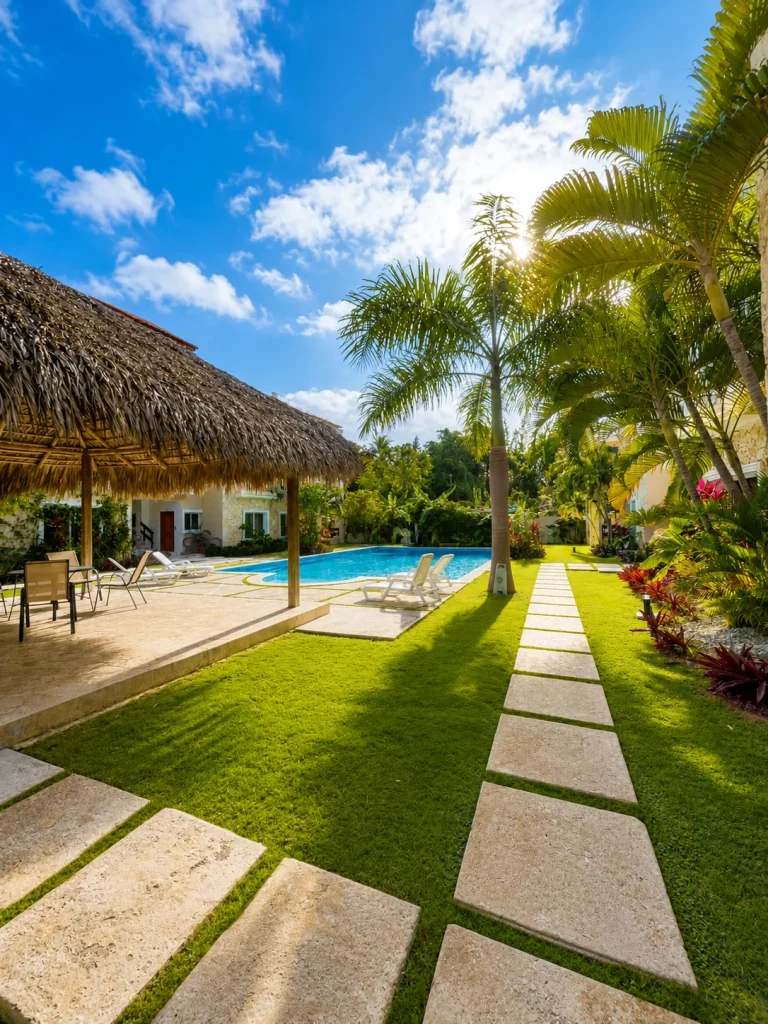 Entire Floor 4BR Pool Escape Steps to Beach — foto 3