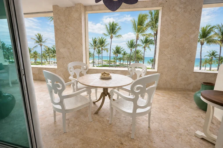Beachfront Pool and Marina View Private Terrace — foto 4
