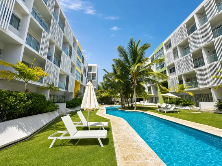 Downtown PC | Pool Access | Walk to Coco Bongo — foto 2